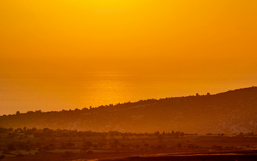 A Picturesque Sunset over a Landscape from Chrome web store to be run with OffiDocs Chromium online A Picturesque Sunset over a Landscape from Chrome web store to be run with OffiDocs Chromium online