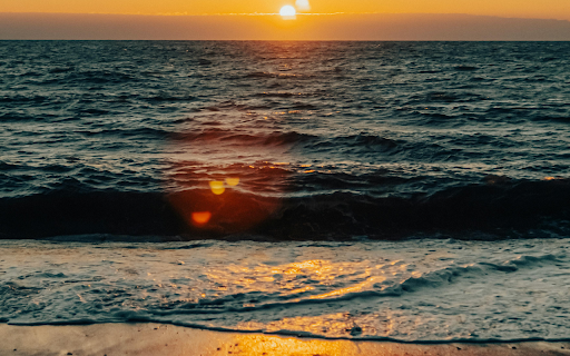 A Scenic Susset by the Seaside from Chrome web store to be run with OffiDocs Chromium online A Scenic Susset by the Seaside from Chrome web store to be run with OffiDocs Chromium online