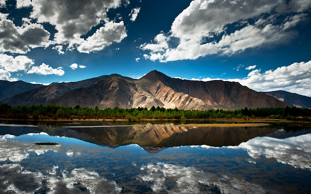 Beautiful Mountain from Chrome web store to be run with OffiDocs Chromium online Beautiful Mountain from Chrome web store to be run with OffiDocs Chromium online