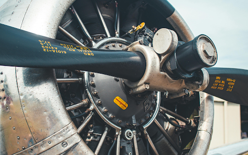 Close up View of Vintage Aircraft Propeller from Chrome web store to be run with OffiDocs Chromium online Close up View of Vintage Aircraft Propeller from Chrome web store to be run with OffiDocs Chromium online