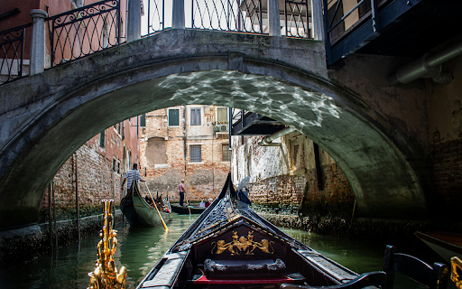 Flat Bottom Boat On Water from Chrome web store to be run with OffiDocs Chromium online Flat Bottom Boat On Water from Chrome web store to be run with OffiDocs Chromium online