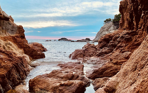 sea and canyon from Chrome web store to be run with OffiDocs Chromium online sea and canyon from Chrome web store to be run with OffiDocs Chromium online
